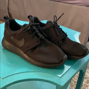 Women’s Nike Roshe